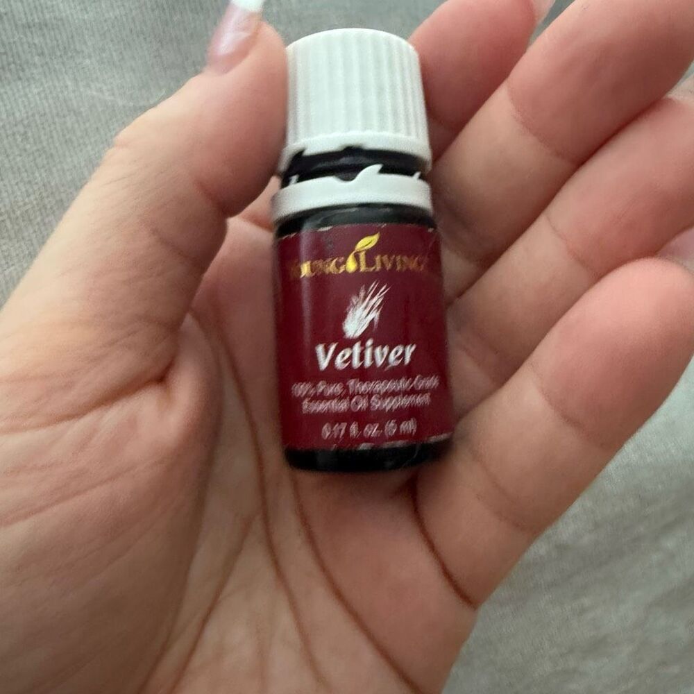 Young Living 5ml Vetiver 80% Full Essential Oil